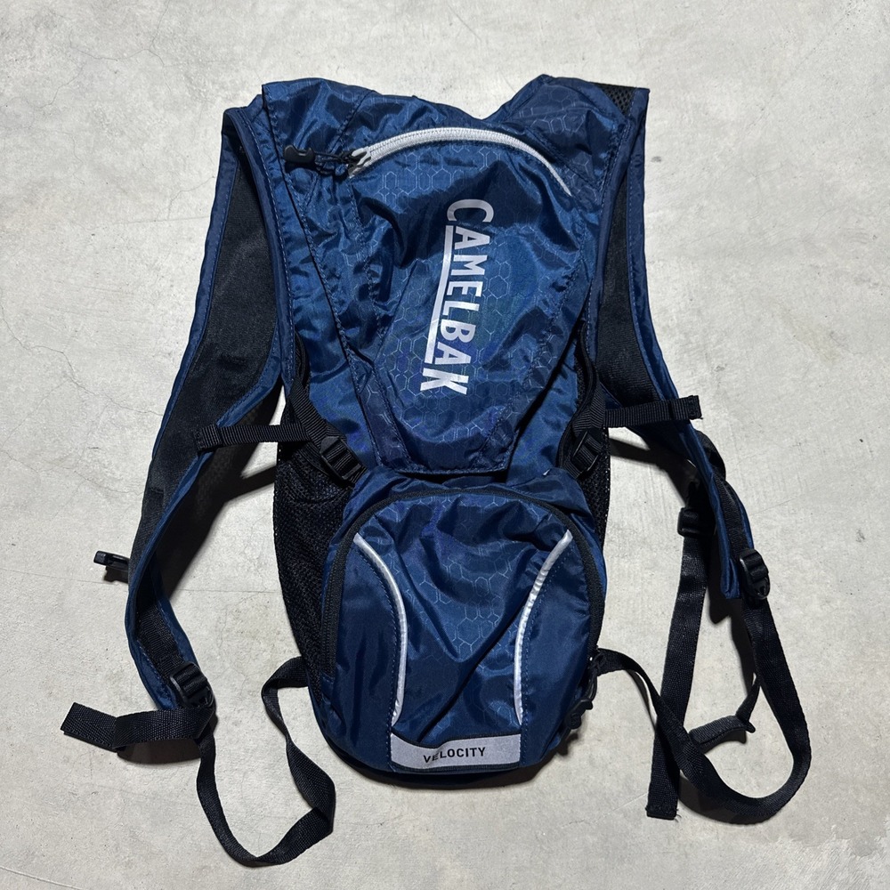 Camelbak Velocity 2.5L 85oz. Hydration Pack Black Blue (No Bladder) Great Shape